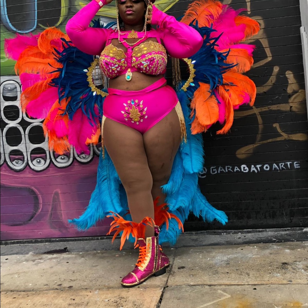 Carnival Costume with backpack and shoes